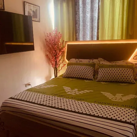 2 Bedroom Fully Furnished Cozy Condo Near Greenfield